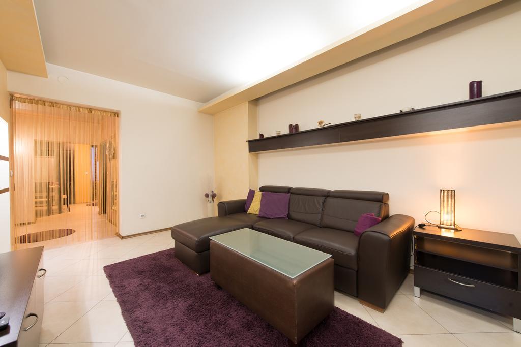 Apartament City